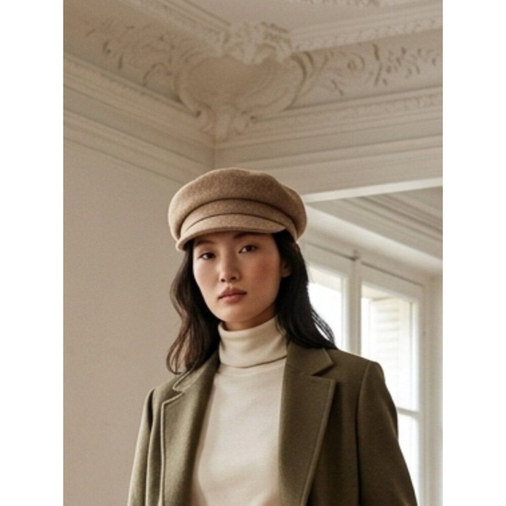 NWOT Universal Thread Tan Hat